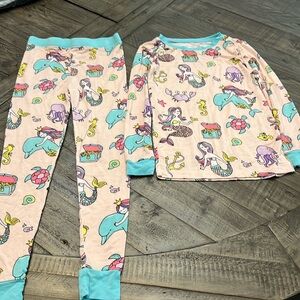 Mermaid pajamas little sleepies 5/6